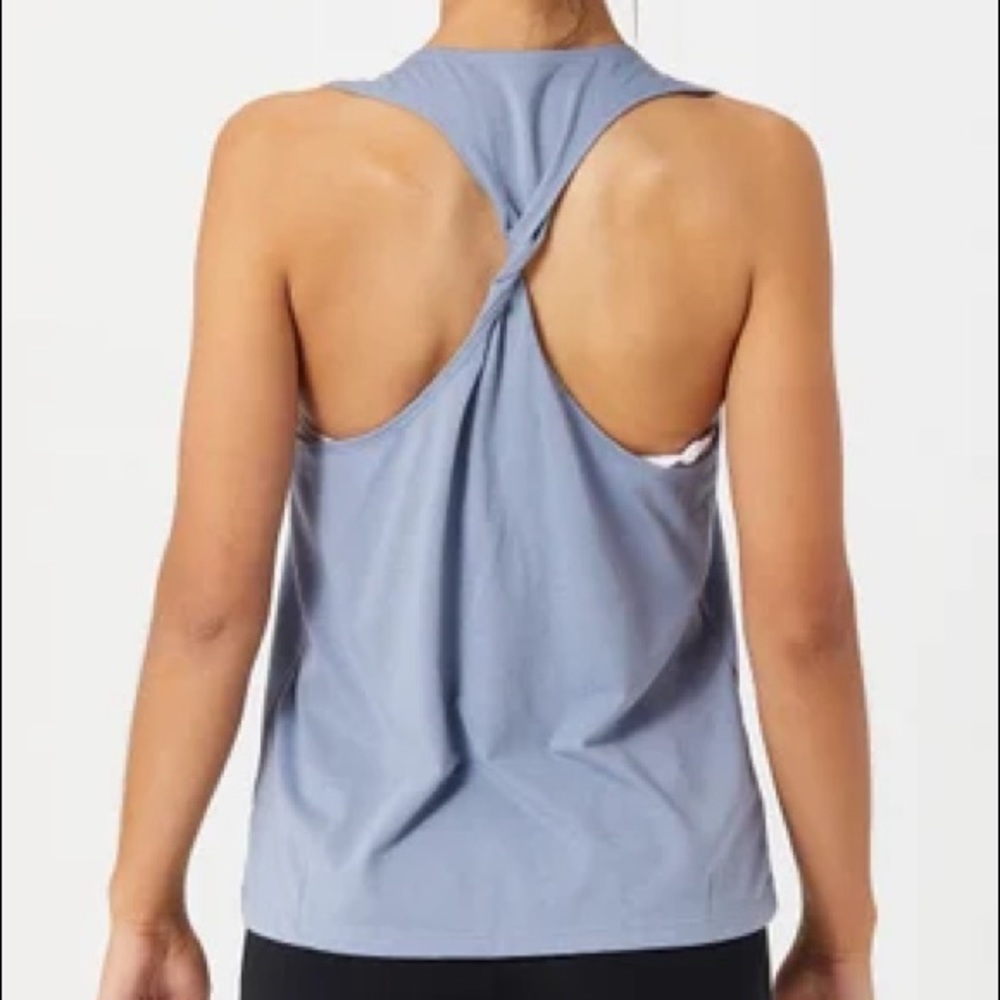 Nike NWT twist tank top